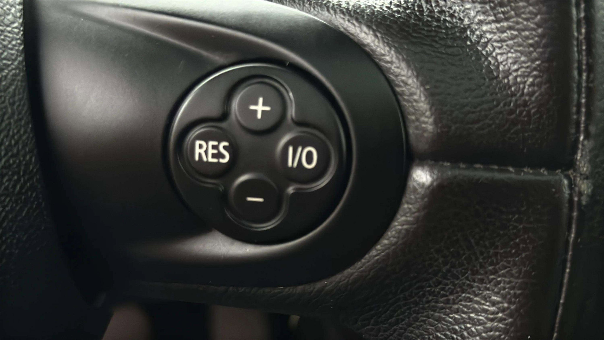 Used 2011 MINI Cooper Hardtop image 33