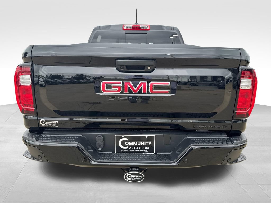 New 2026 GMC Canyon Denali w/ LPO, Denali Black Edition AWD/4WD image 10
