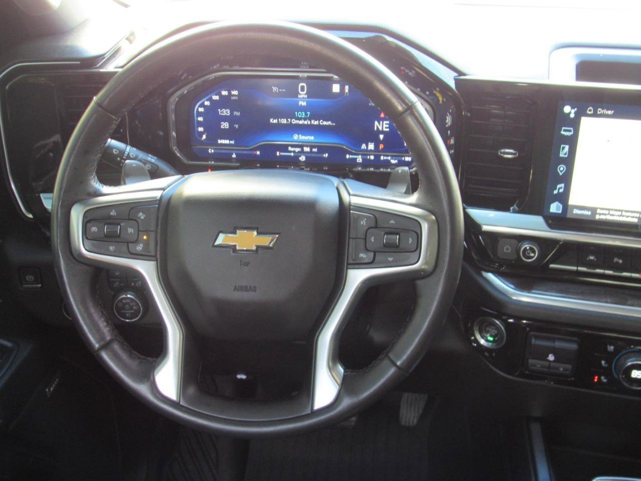 Used 2022 Chevrolet Silverado 1500 LTZ w/ LTZ Premium Package AWD/4WD image 22