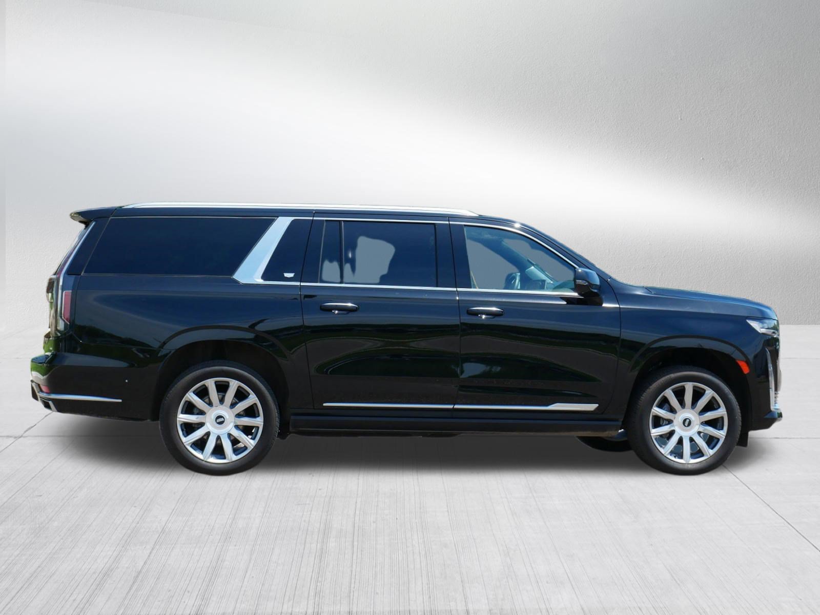 Certified 2024 Cadillac Escalade ESV Premium Luxury Platinum AWD/4WD image 6