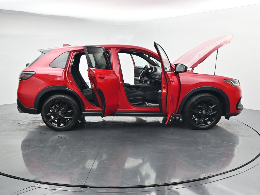 Used 2024 Honda HR-V Sport image 41