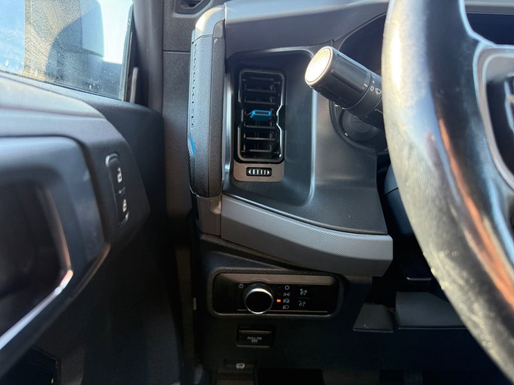 Used 2023 Ford Bronco Black Diamond AWD/4WD image 22