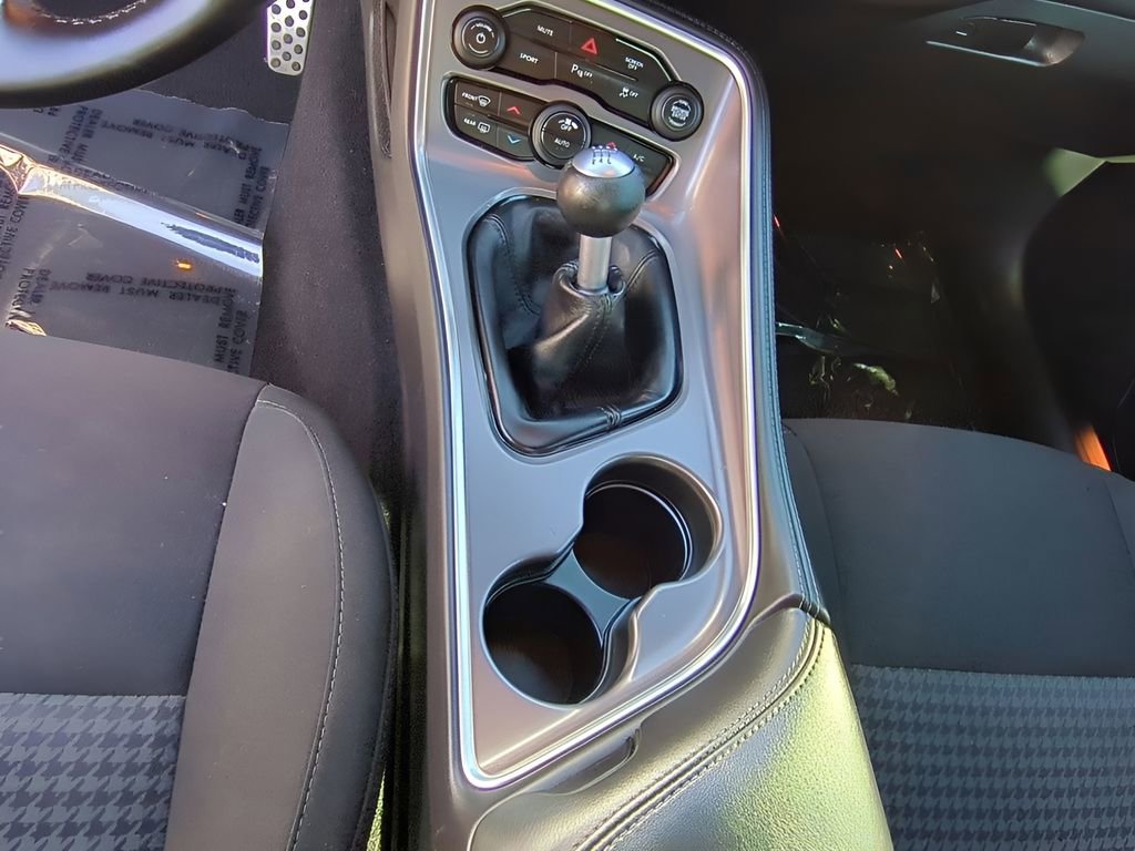 Used 2020 Dodge Challenger R/T w/ Blacktop Package image 18