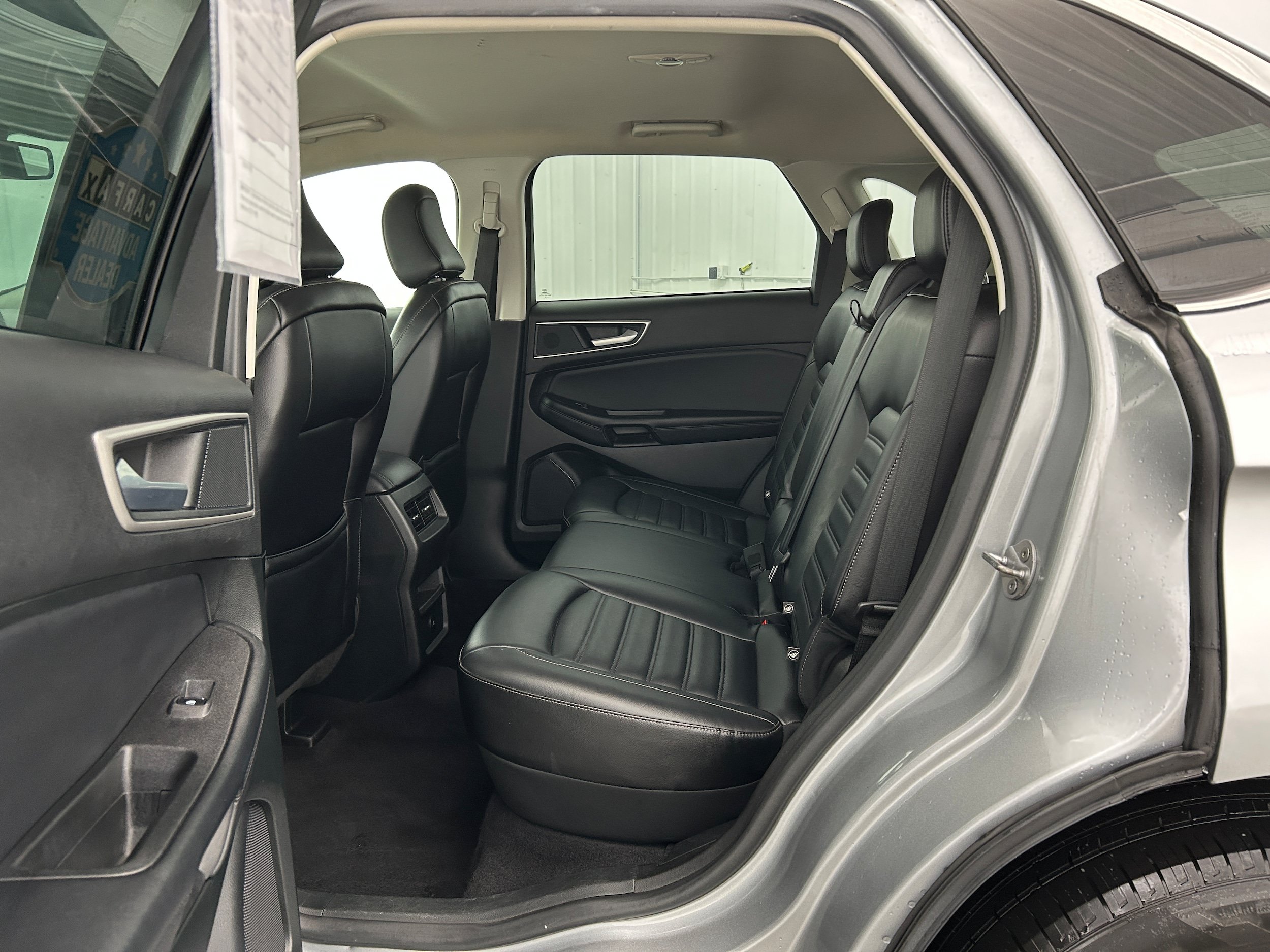 Used 2023 Ford Edge SEL AWD/4WD image 25