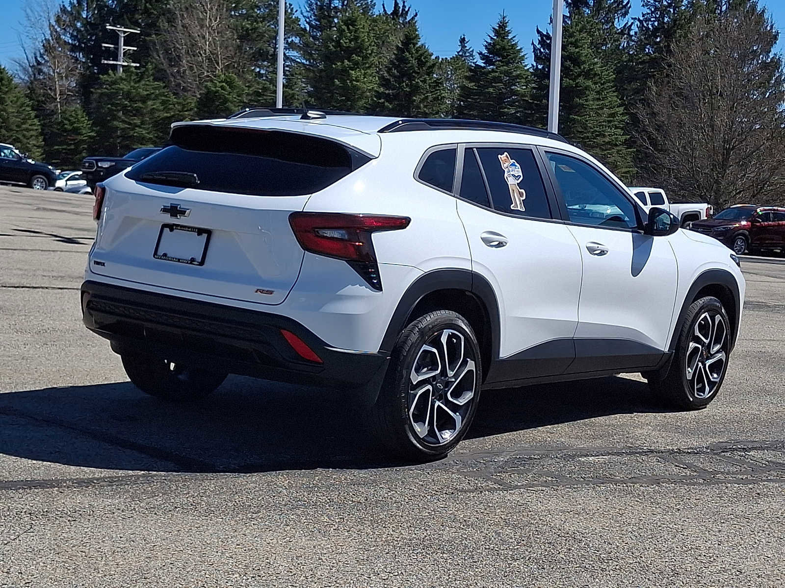 Used 2025 Chevrolet Trax RS w/ Driver Confidence Package image 7