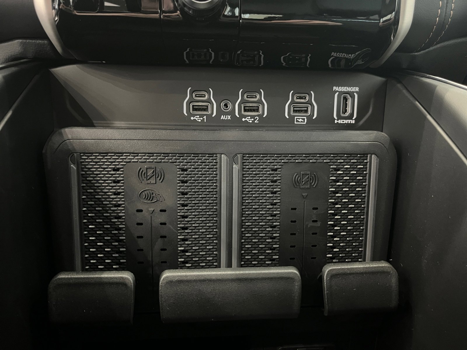 New 2026 RAM 1500 Tungsten w/ Trailer Tow Group image 32