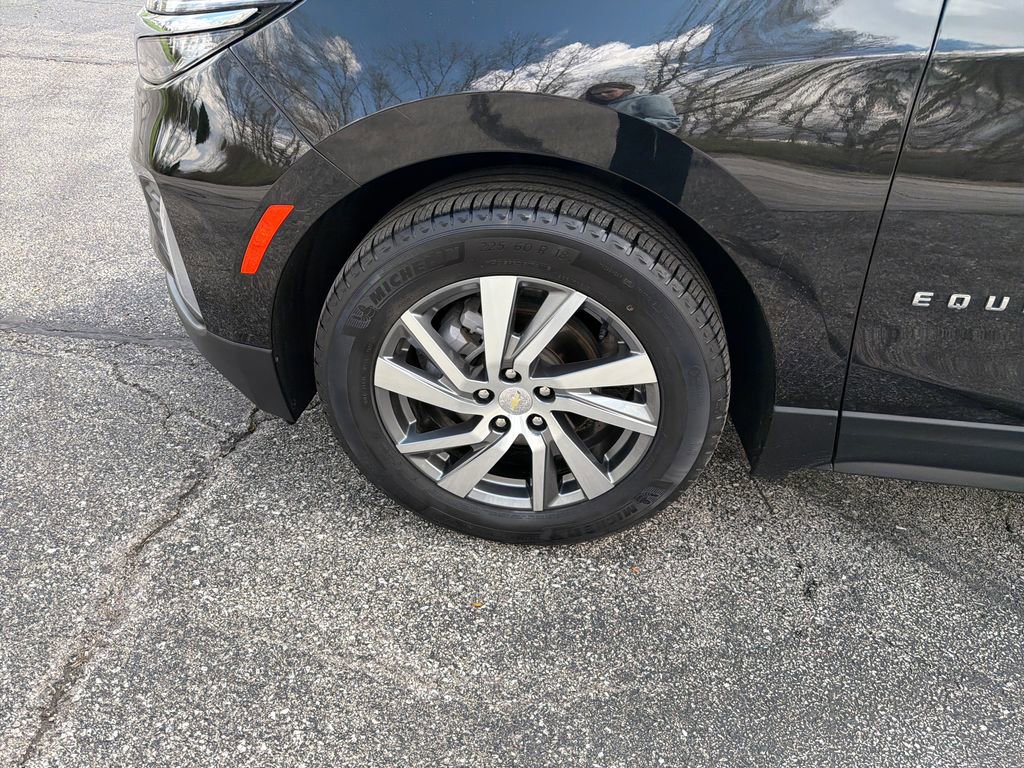 Used 2023 Chevrolet Equinox LT image 28