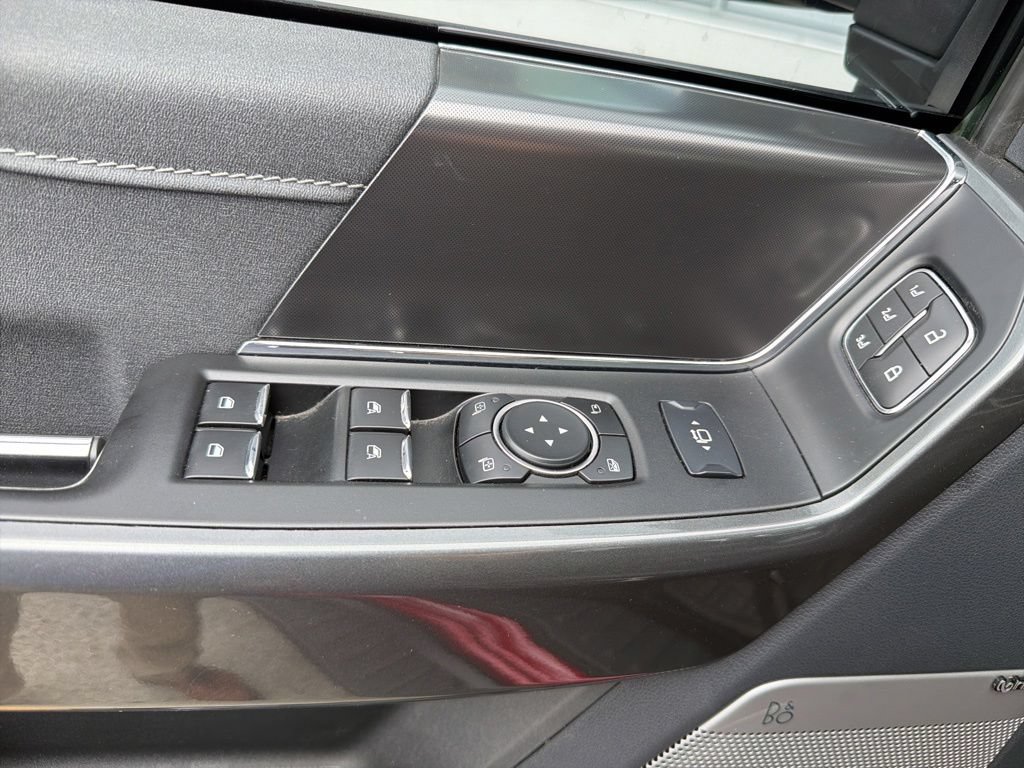 Used 2022 Ford F150 Lariat w/ Equipment Group 502A High AWD/4WD image 8