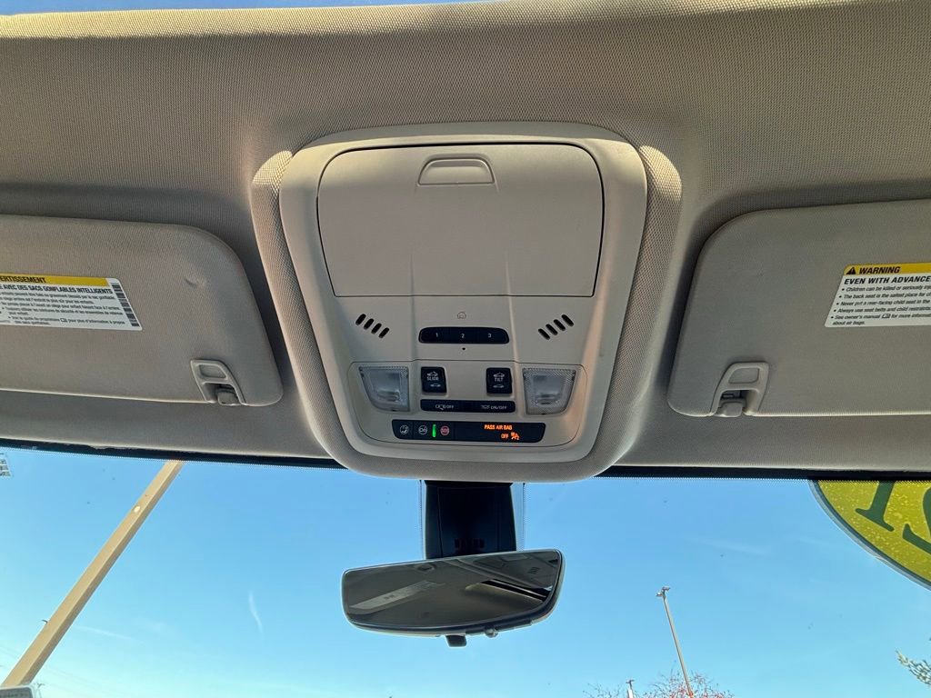 Used 2021 GMC Acadia Denali w/ Denali Ultimate Package image 42