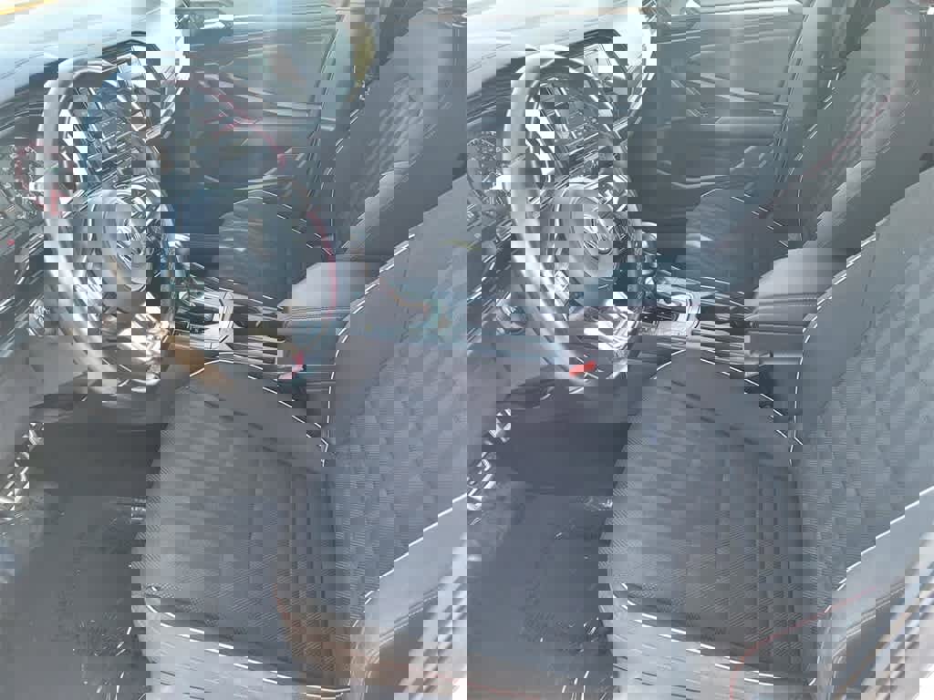 Used 2021 Volkswagen Jetta GLI image 13