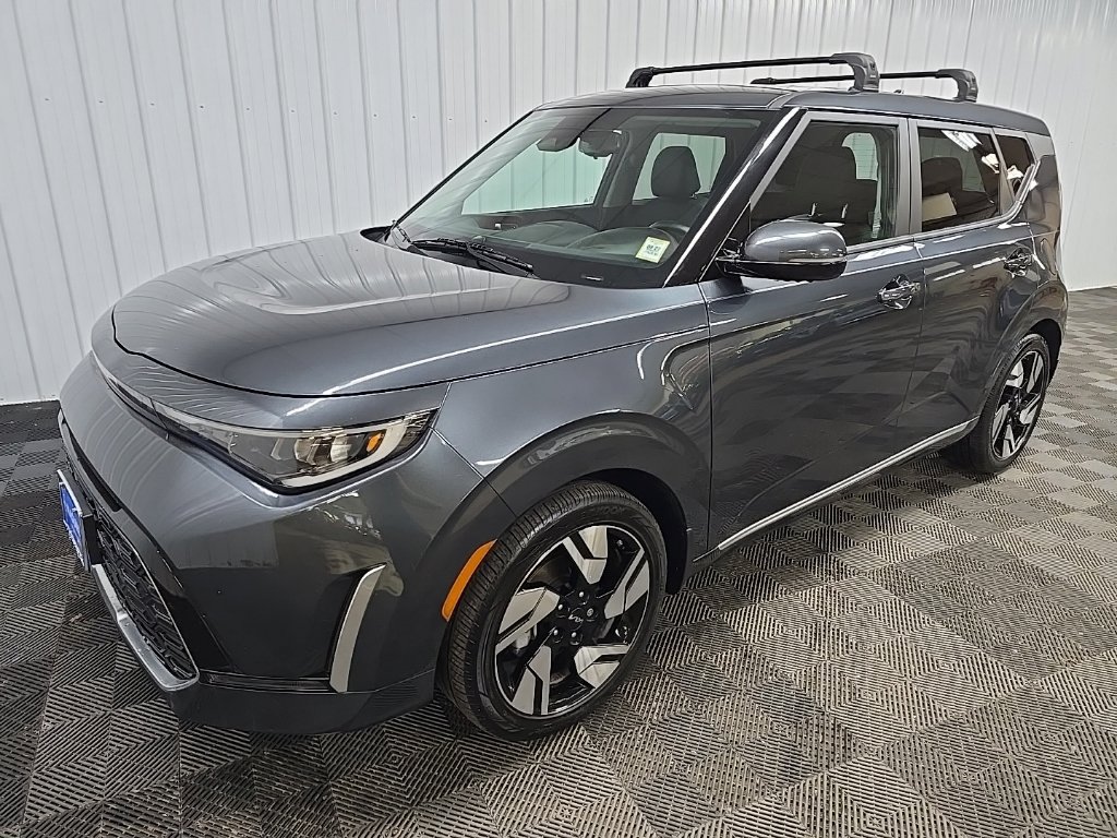 Used 2025 Kia Soul GT-Line w/ GT-Line Technology Package FWD image 8