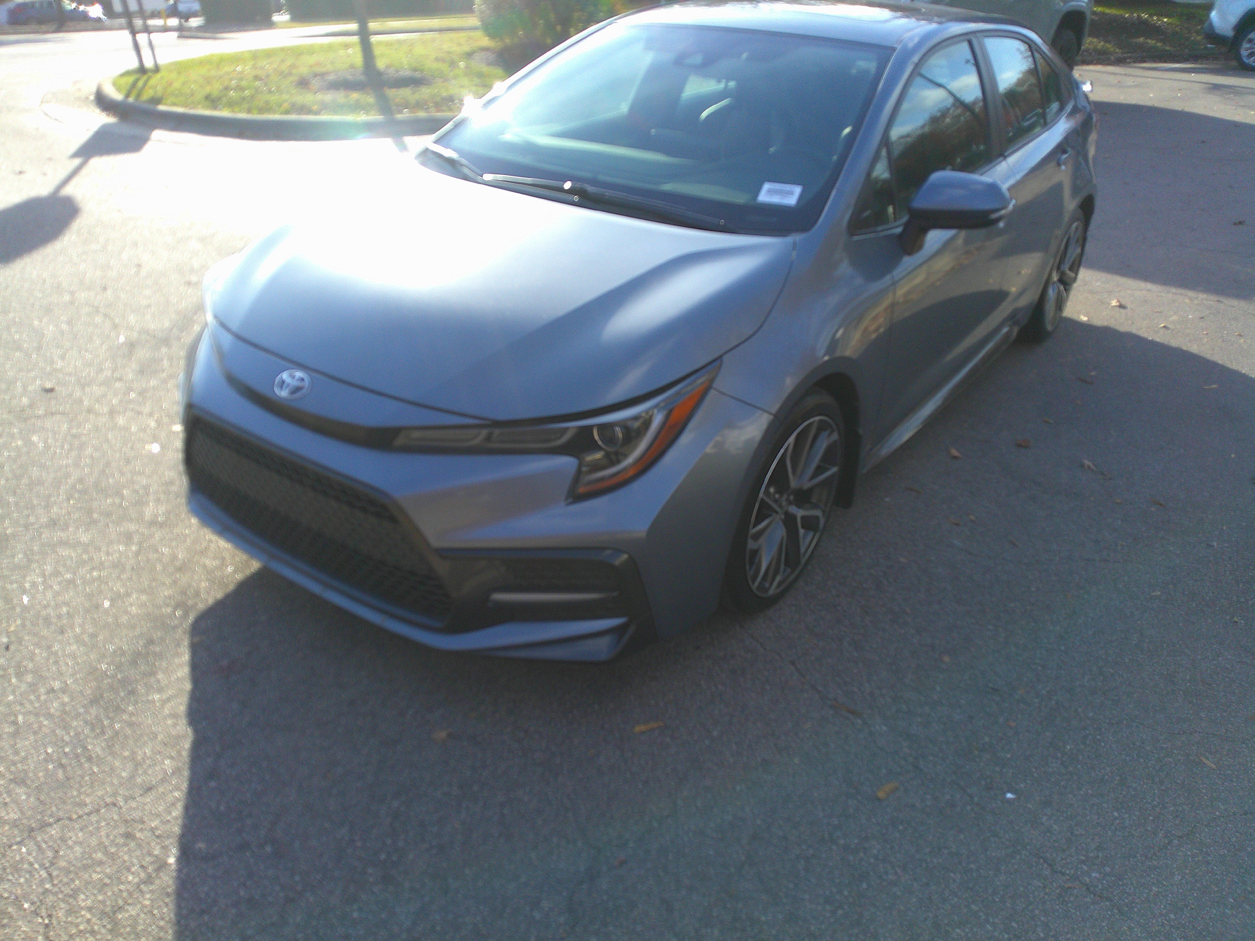 Used 2021 Toyota Corolla XSE image 5