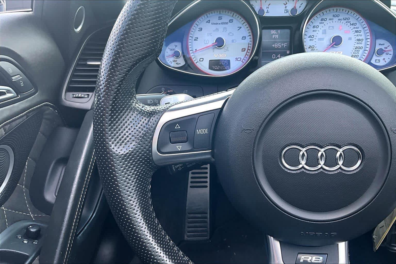 Used 2011 Audi R8 V10 AWD/4WD image 20