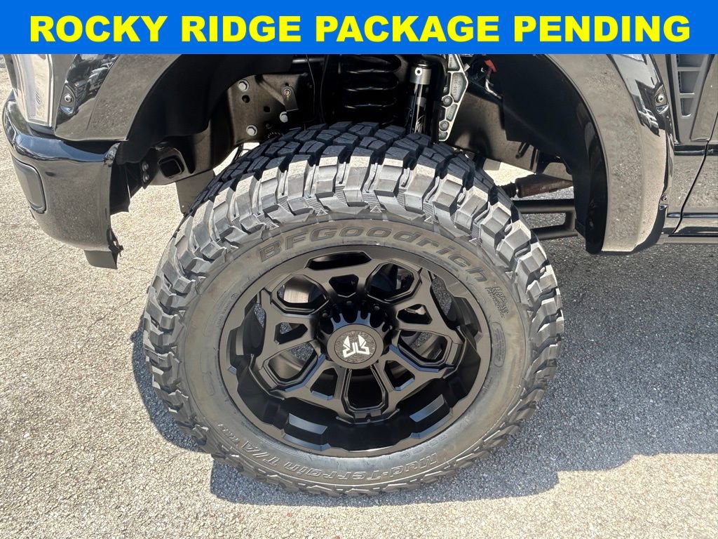 New 2025 Ford F350 Lariat w/ Lariat Ultimate Package image 23
