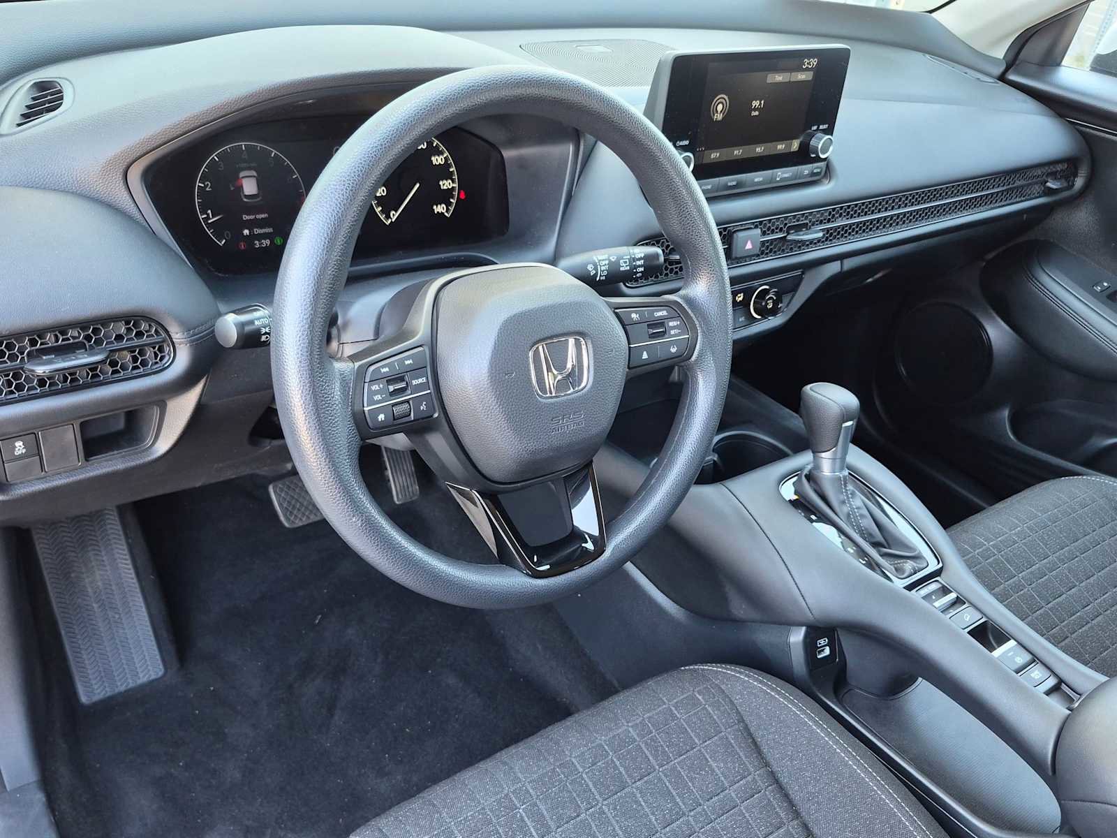 Certified 2023 Honda HR-V LX image 2