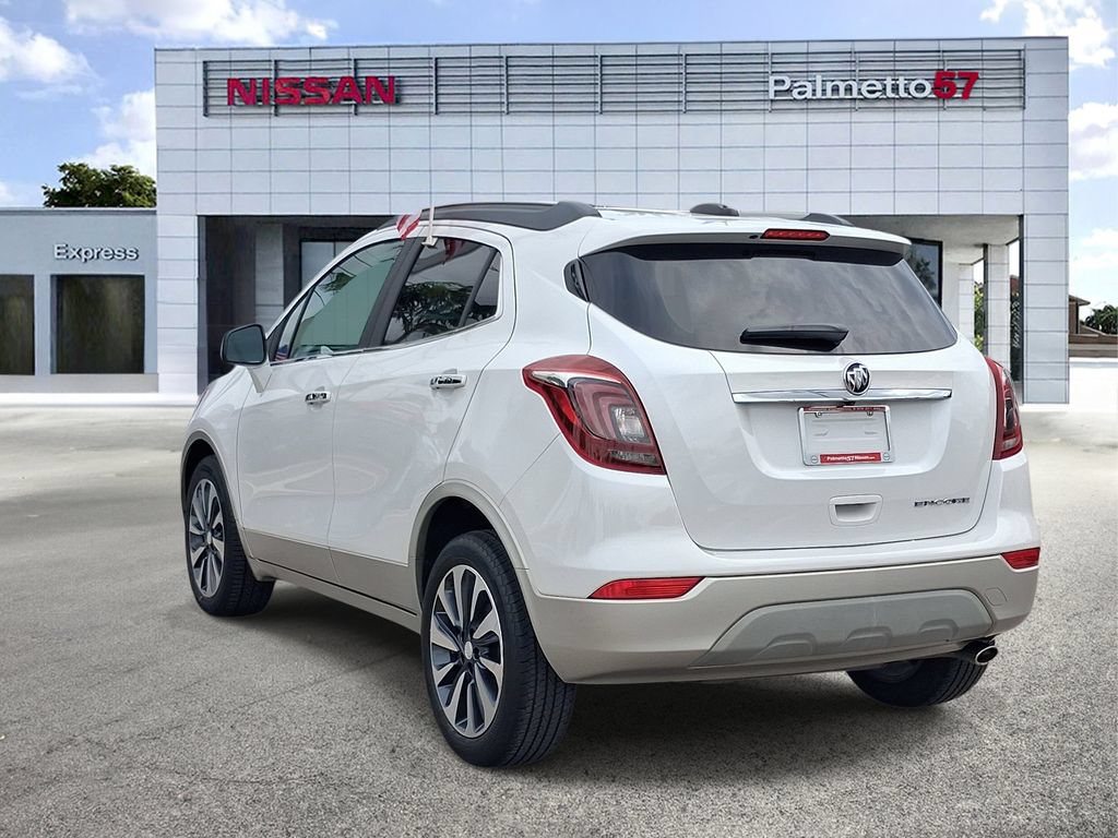 Used 2021 Buick Encore Preferred w/ Safety Package FWD image 4