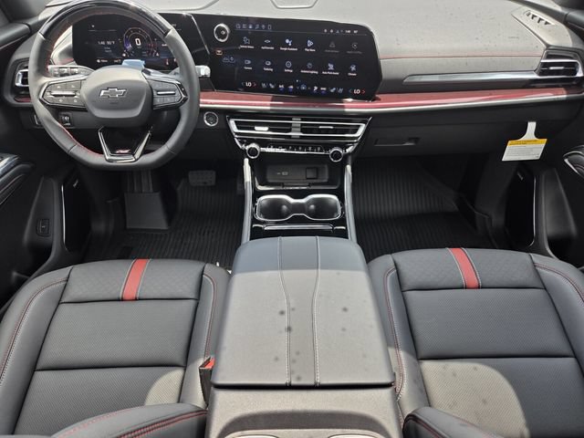 New 2026 Chevrolet Traverse RS w/ LPO, Floor Liner Package AWD/4WD image 9