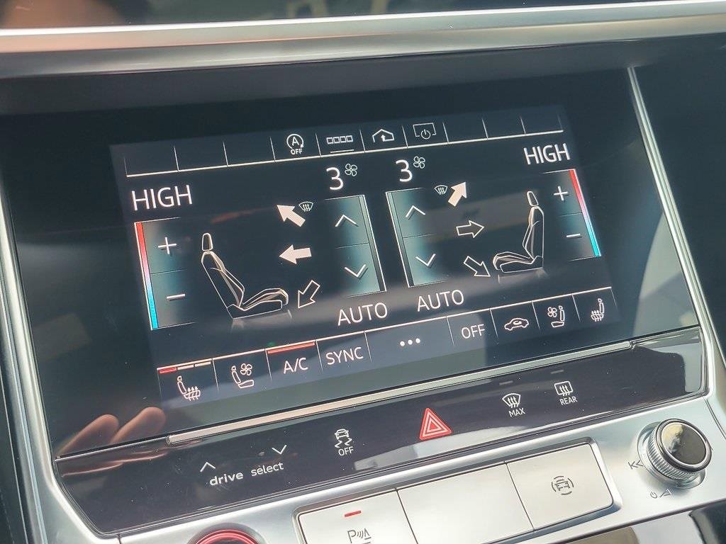 Used 2023 Audi RS 6 w/ Carbon Optic Package image 16