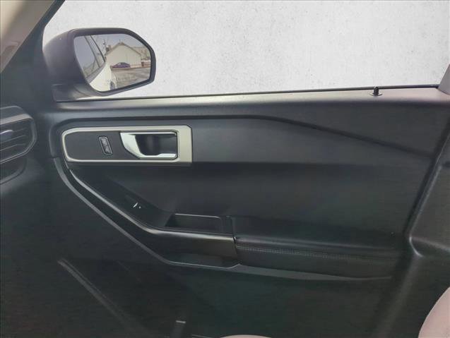 Certified 2021 Ford Explorer image 22