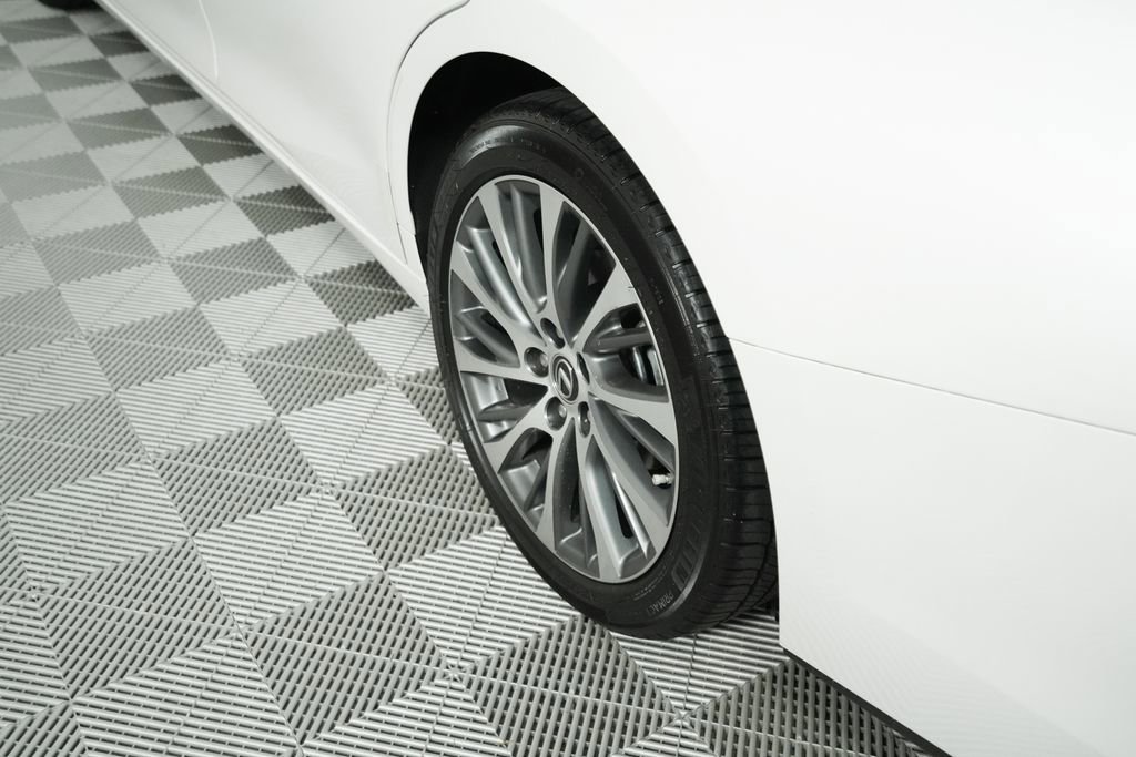 Certified 2021 Lexus ES 350 w/ Premium Package FWD image 8