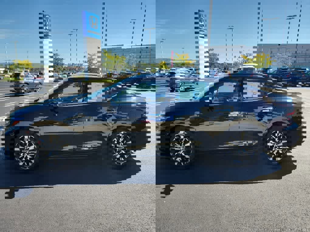 Used 2023 Nissan Maxima SV w/ Floor Mat Group image 5