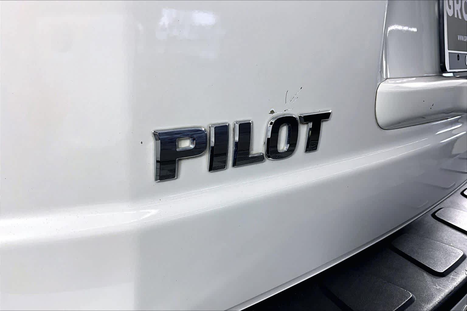 Used 2014 Honda Pilot Touring image 30