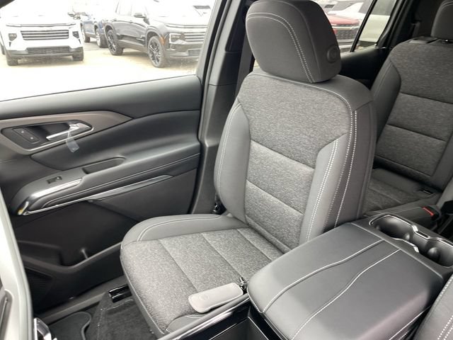 New 2026 Chevrolet Traverse LT w/ Driver Confidence Package FWD image 25