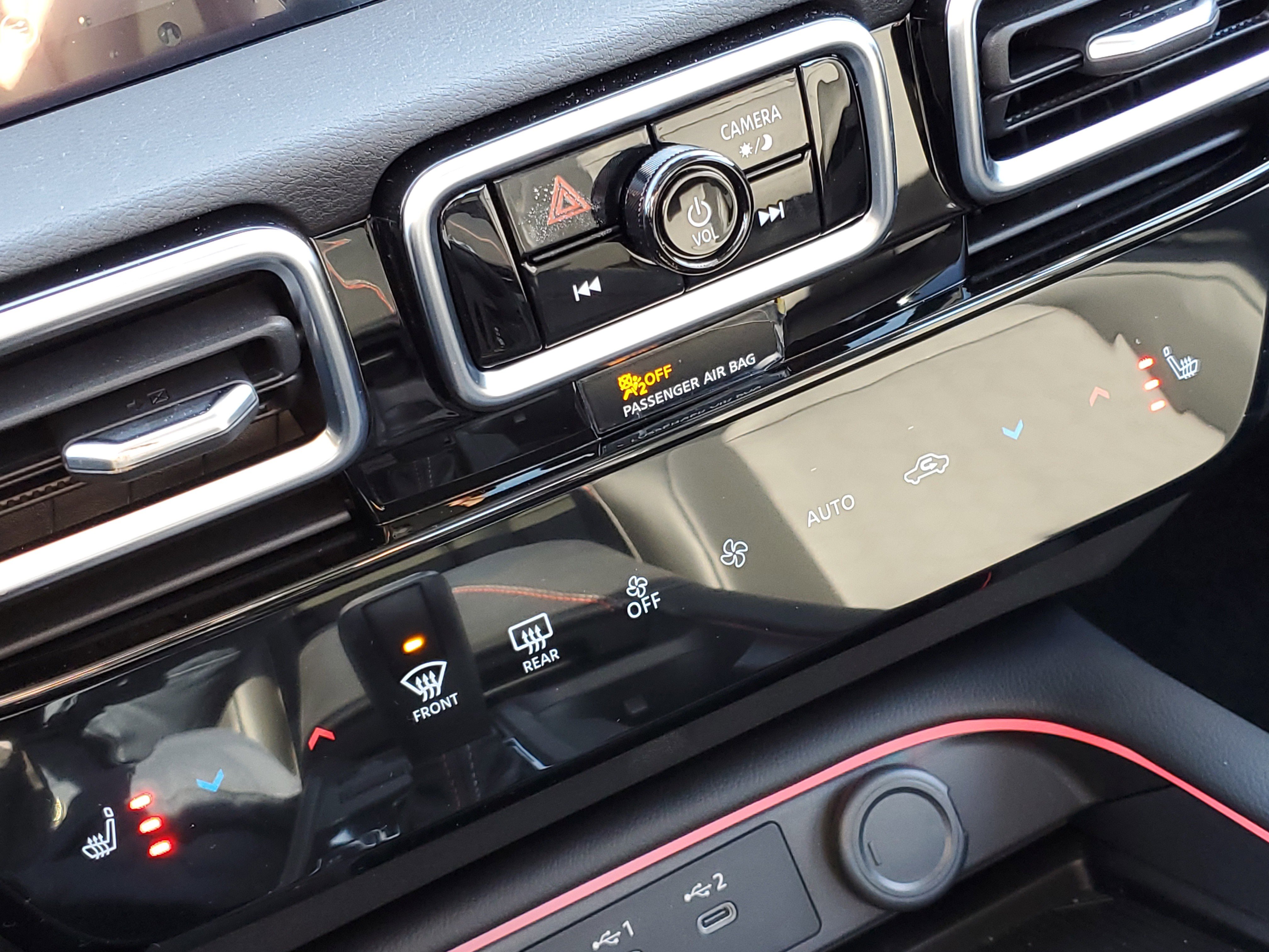 New 2026 Nissan Sentra SR w/ SR Premium Package image 16