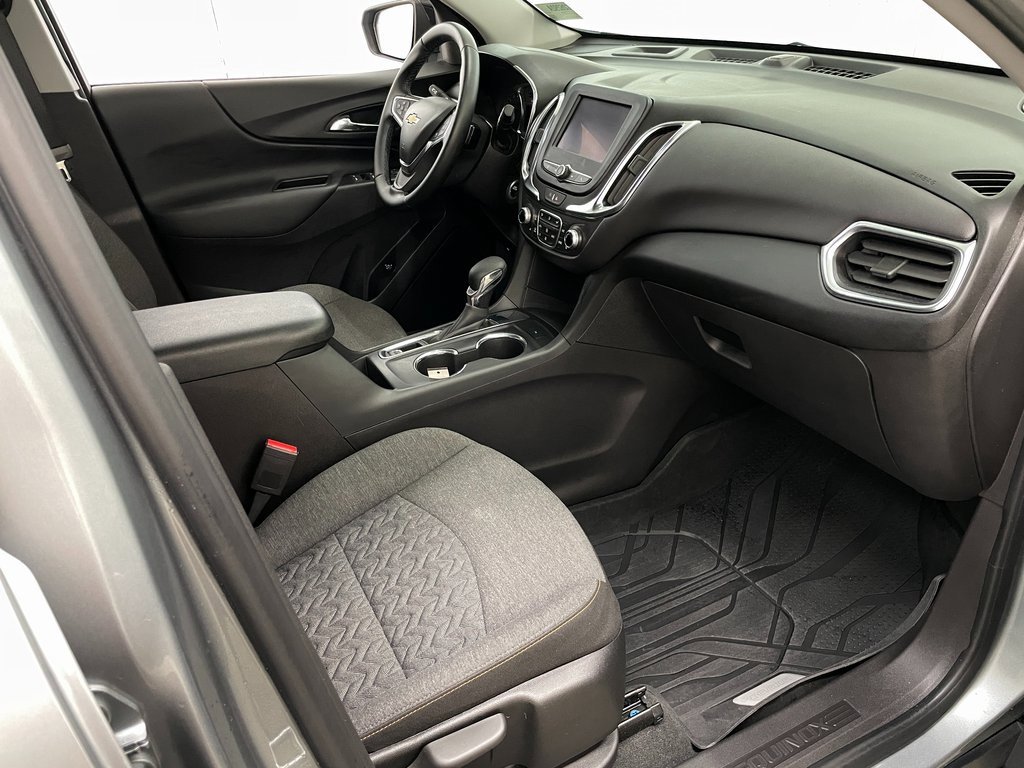 Certified 2024 Chevrolet Equinox LT w/ LPO, Floor Liner Package image 37