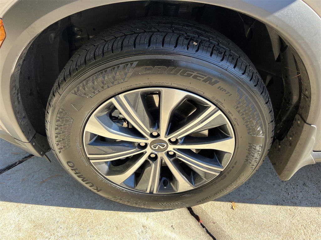 Certified 2025 INFINITI QX60 Pure image 9