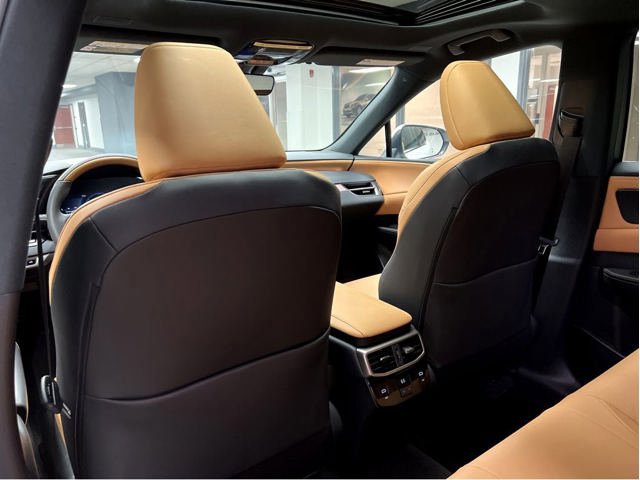 Certified 2025 Lexus RX 350h AWD/4WD image 19