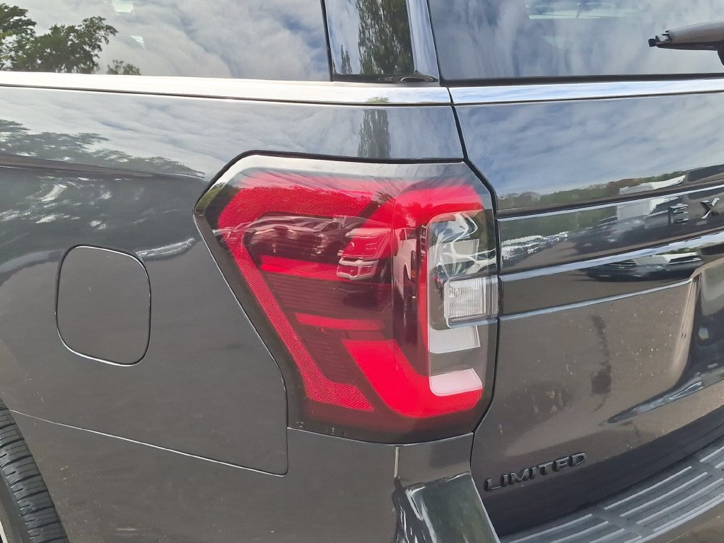 Certified 2023 Ford Expedition Max Limited AWD/4WD image 9