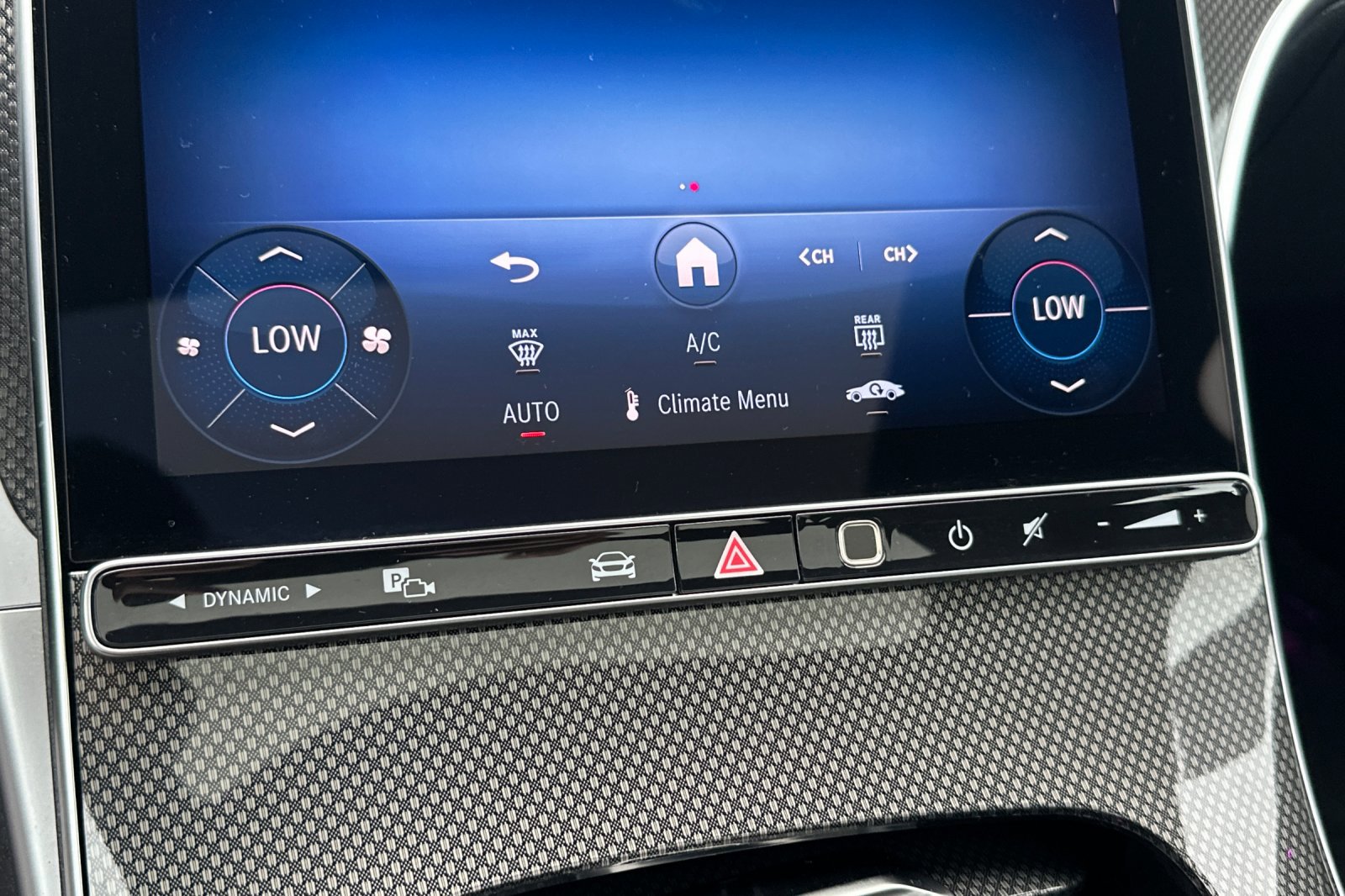 Certified 2025 Mercedes-Benz C 300 4MATIC Sedan image 19