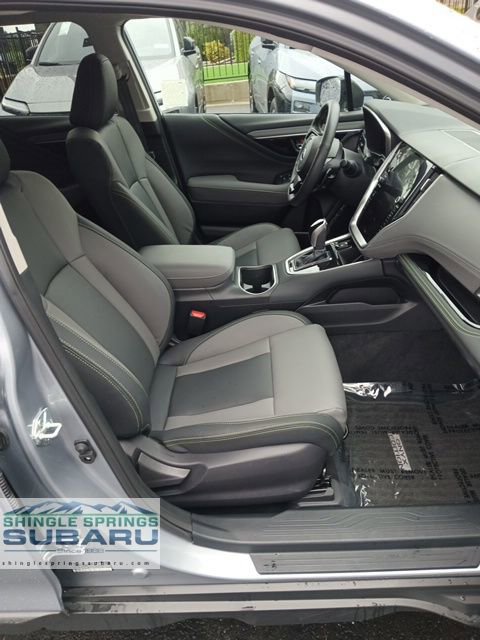 Certified 2025 Subaru Outback Onyx Edition AWD/4WD image 23
