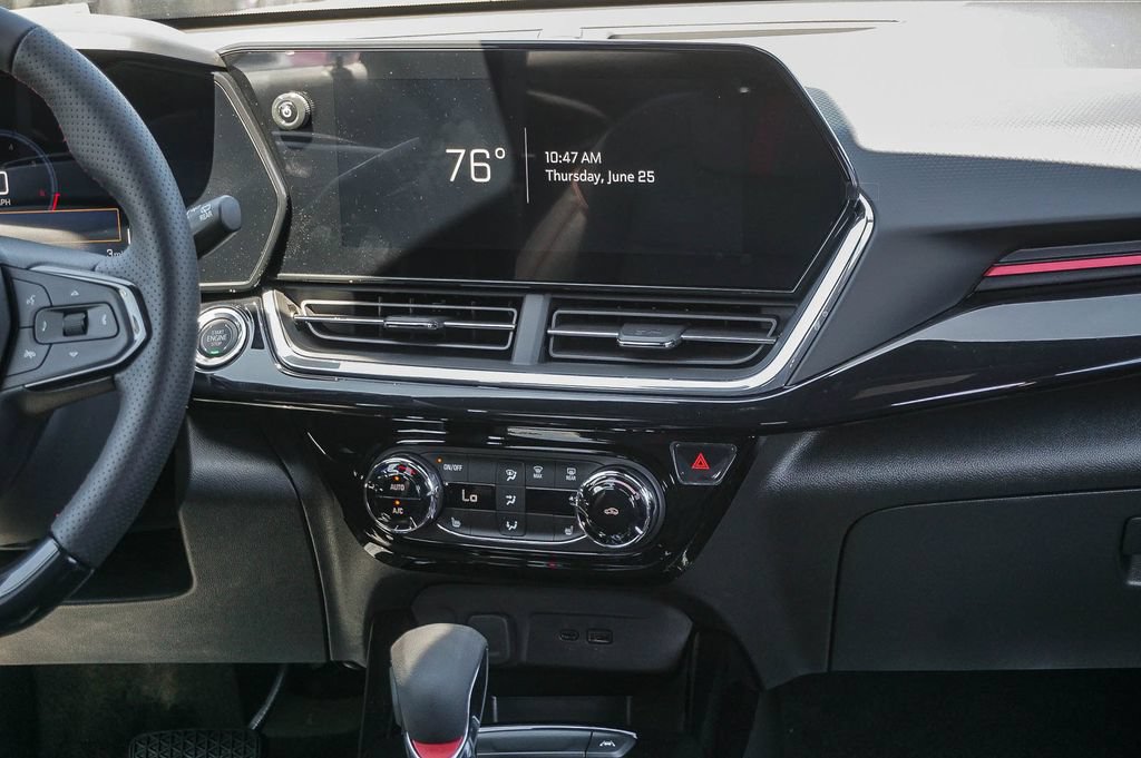 New 2026 Chevrolet Trax RS w/ Driver Confidence Package FWD image 15