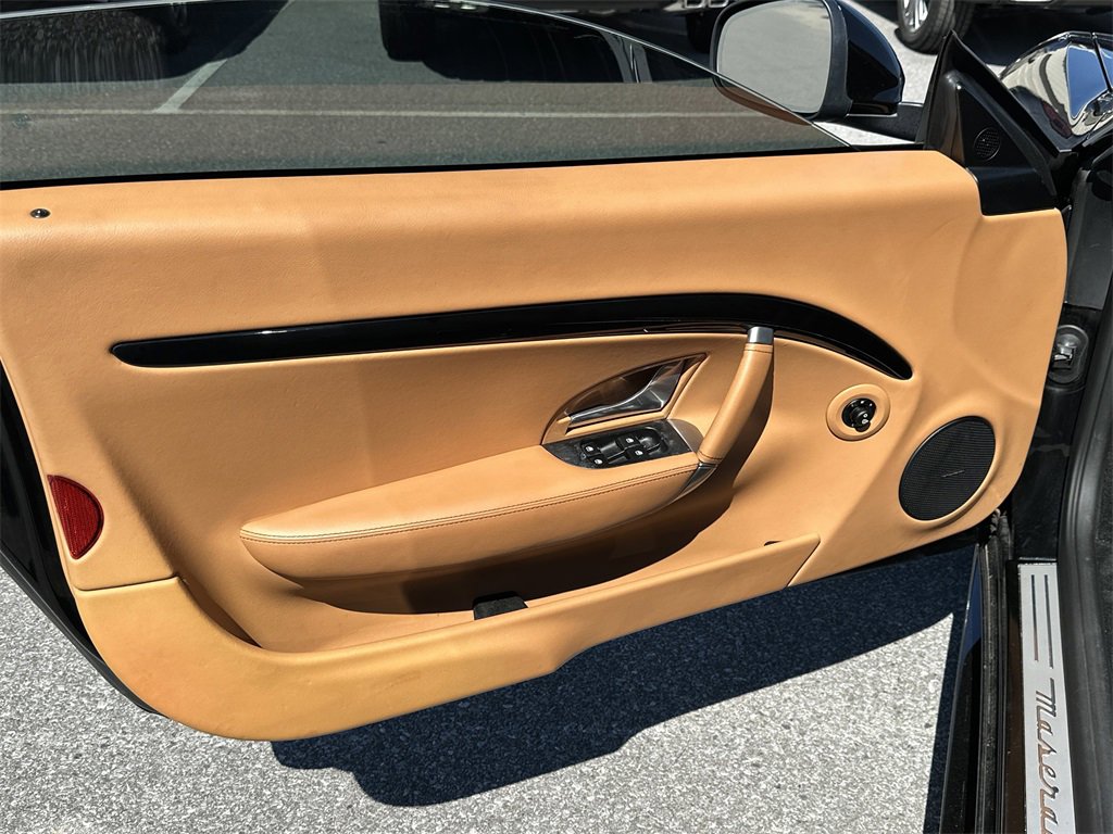 Used 2018 Maserati GranTurismo MC image 11