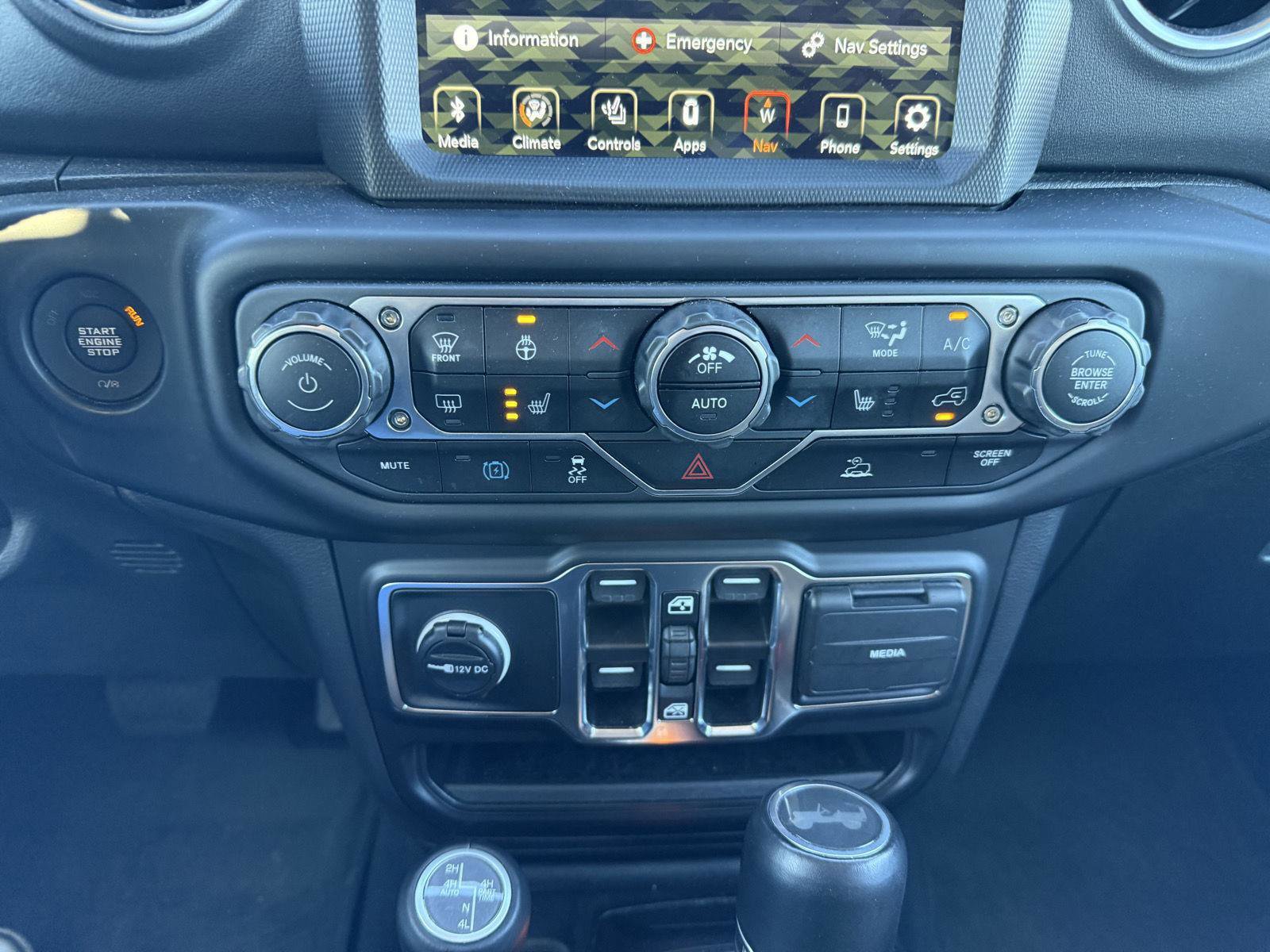 Certified 2023 Jeep Wrangler Sahara w/ Cold Weather Group image 16