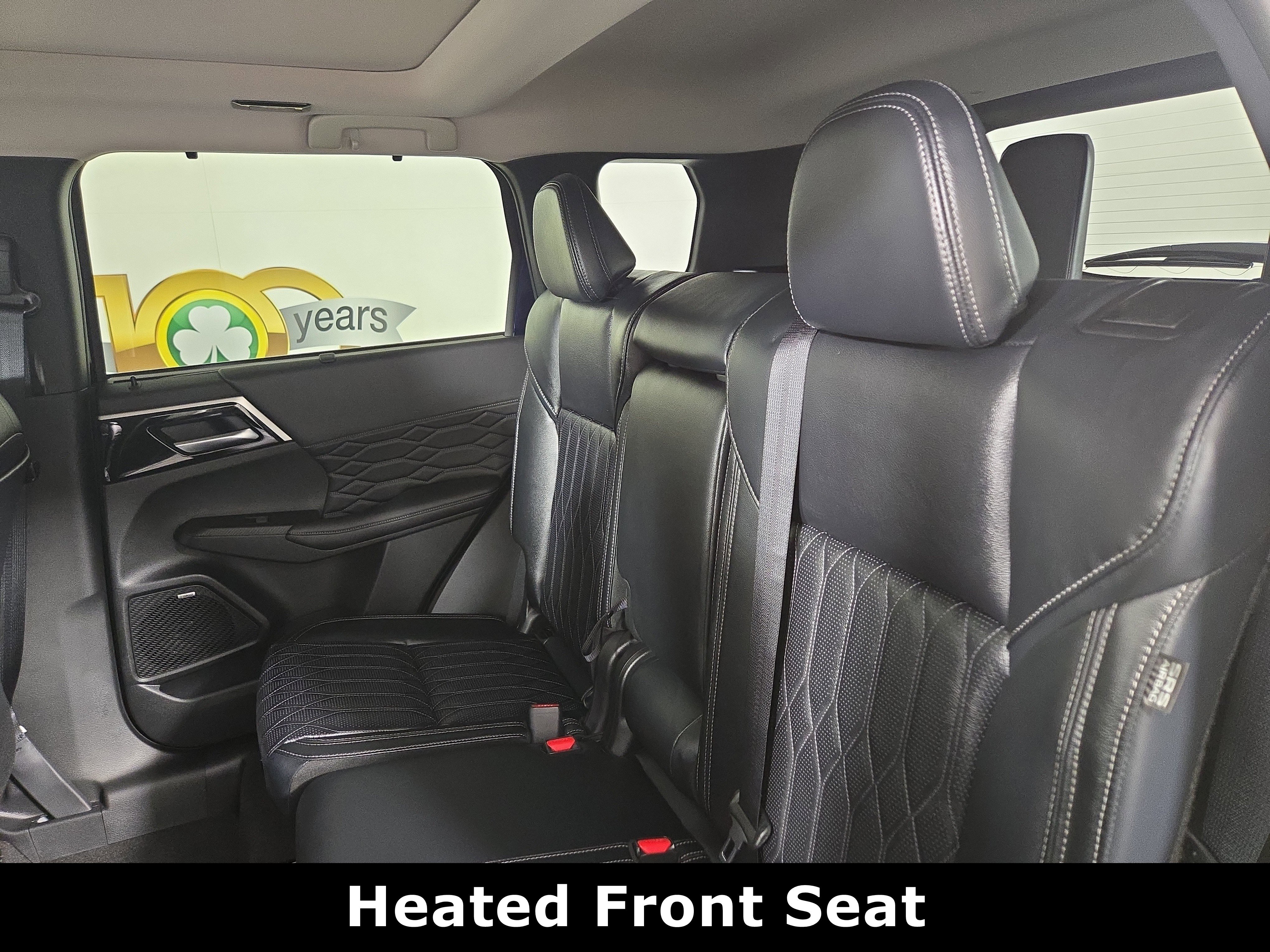 New 2026 Mitsubishi Outlander SEL image 11