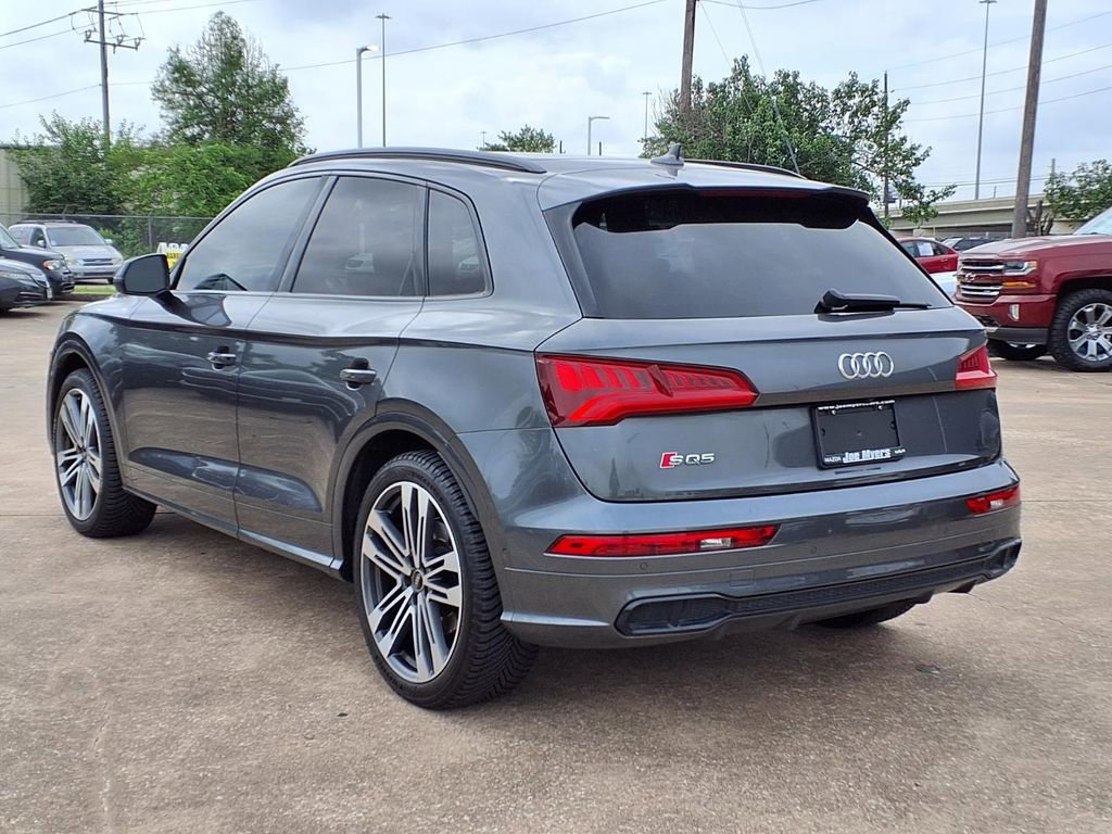 Used 2020 Audi SQ5 Prestige w/ Prestige Package AWD/4WD image 2