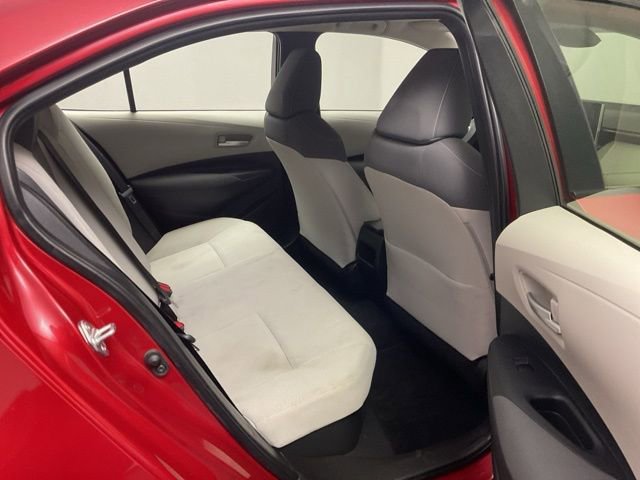 Used 2021 Toyota Corolla LE w/ Carpet Mat Package (TMS) image 26
