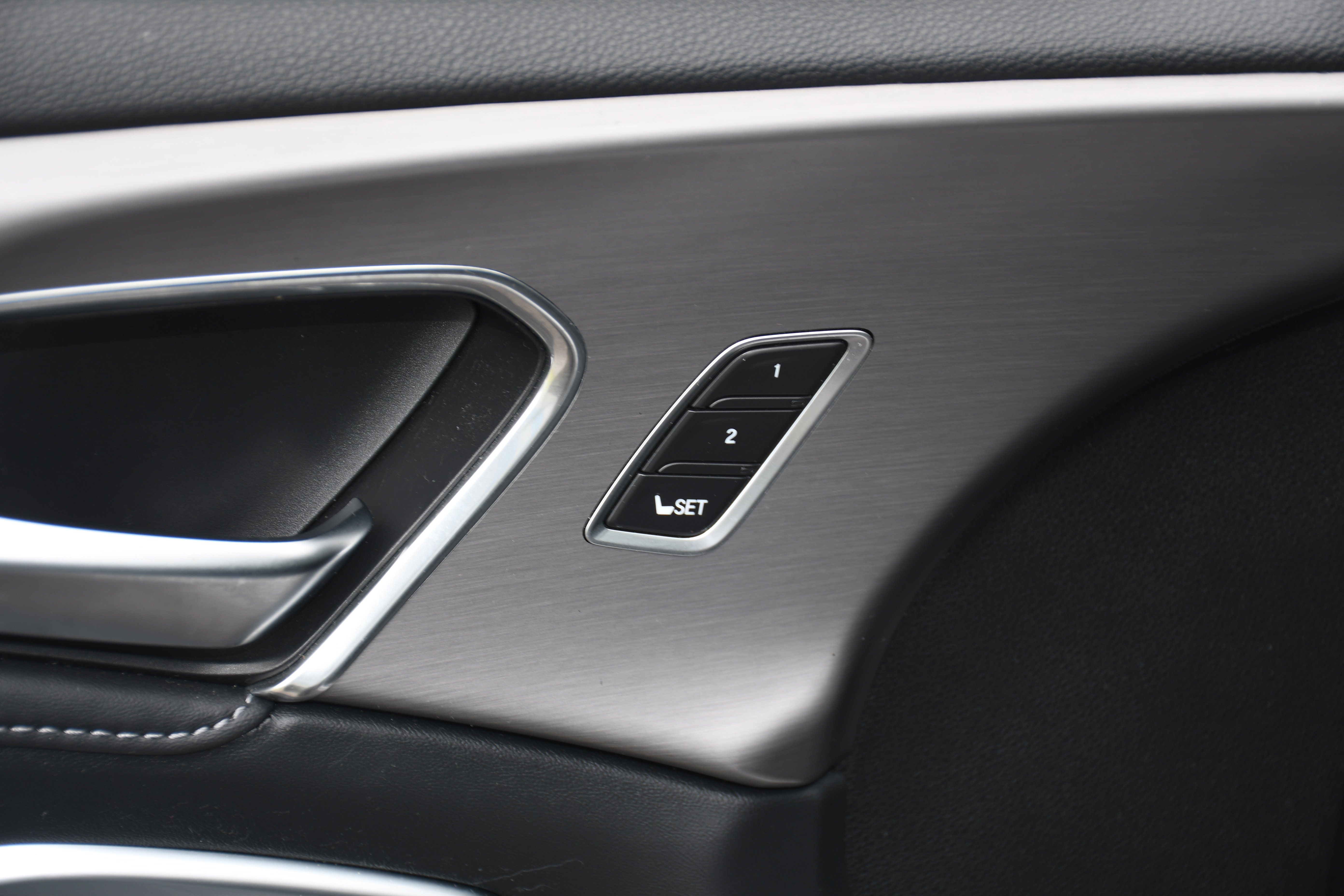 Used 2020 Acura RDX A-Spec FWD image 12