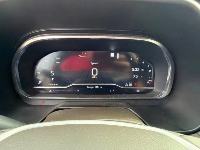 Used 2023 GMC Yukon XL SLT AWD/4WD image 17