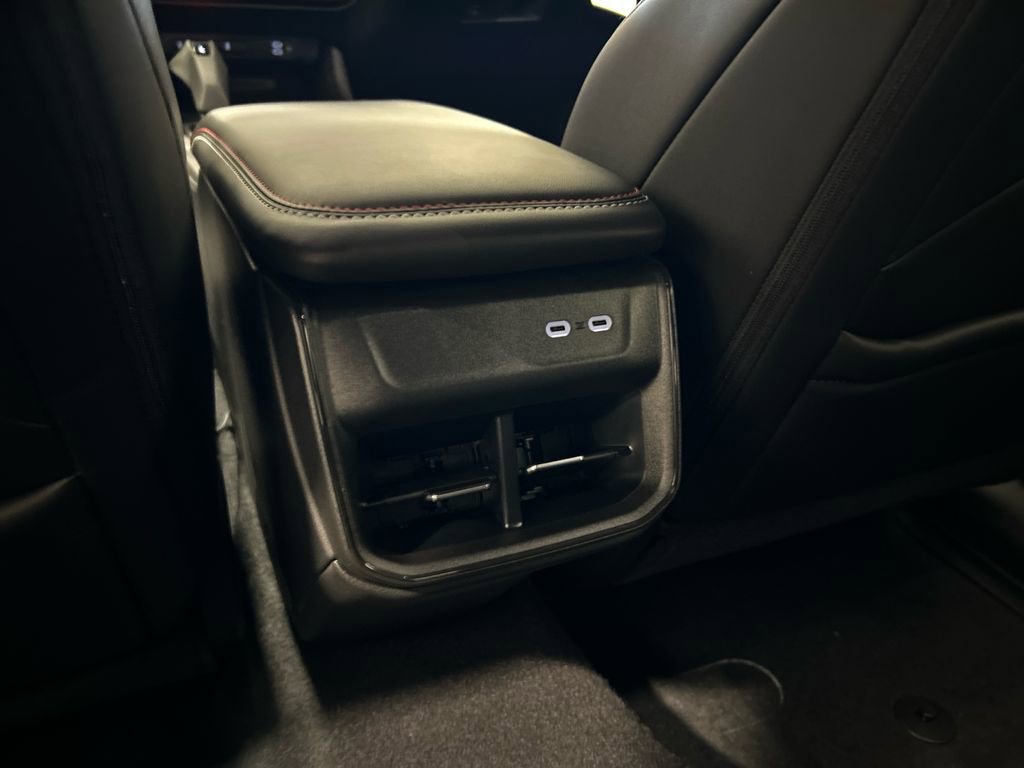 New 2026 Dodge Charger R/T AWD/4WD image 31
