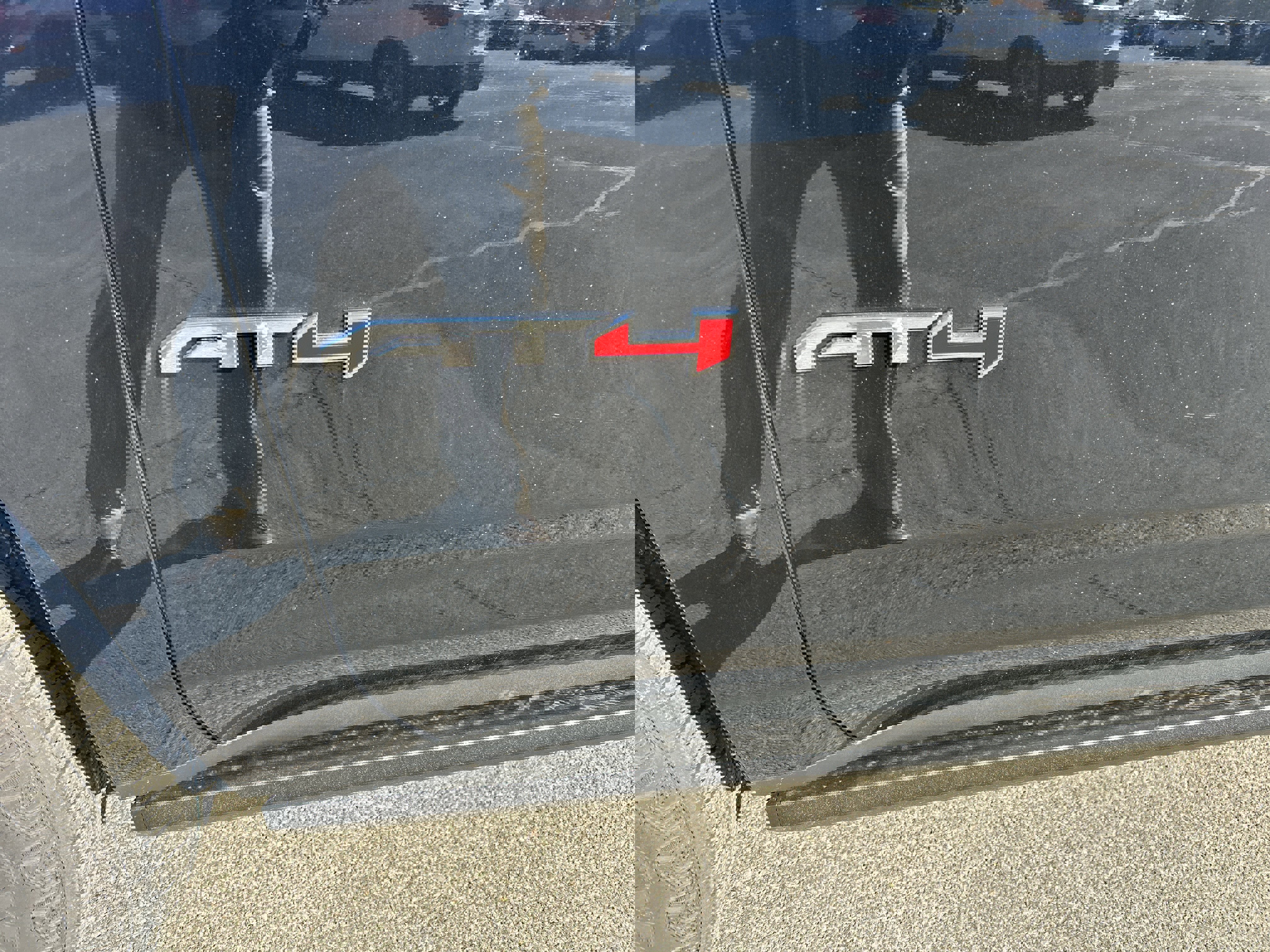 New 2026 GMC Yukon XL AT4 Ultimate image 3