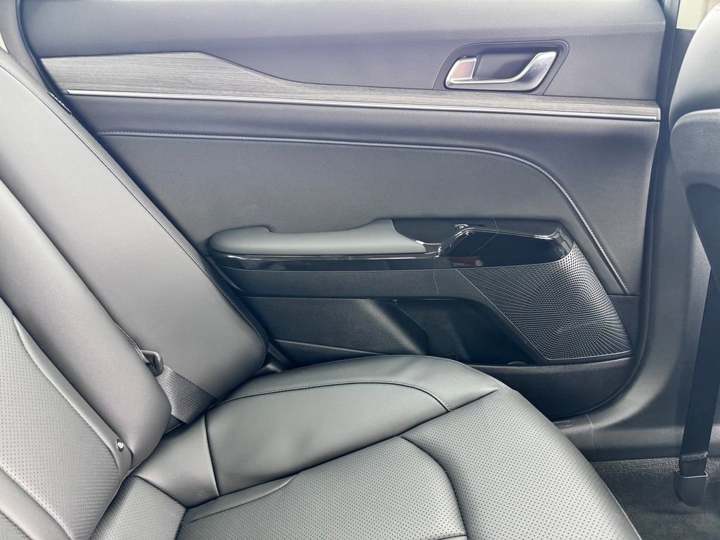 New 2026 Kia K5 EX image 29