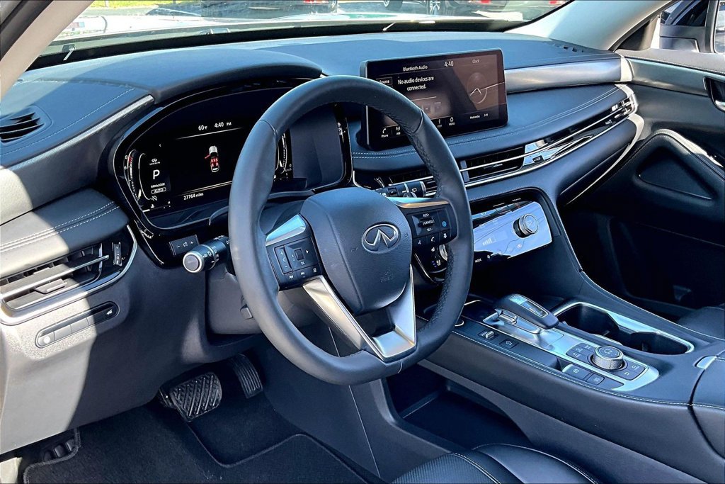 Certified 2023 INFINITI QX60 Luxe w/ Cargo Package AWD/4WD image 17