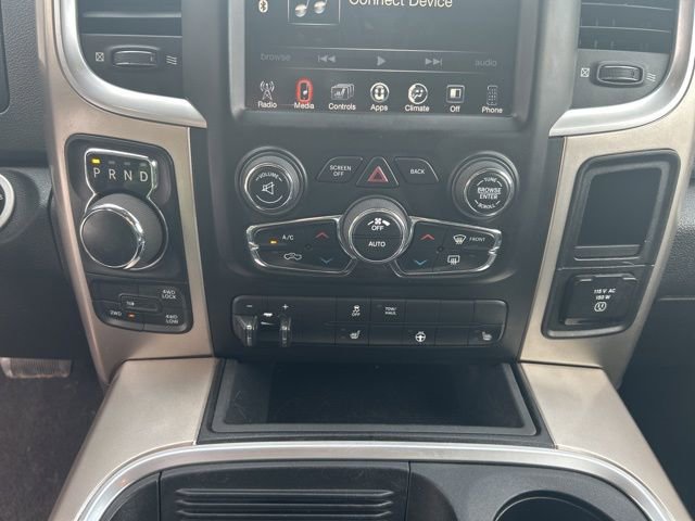 Used 2017 RAM 1500 Classic SLT w/ SLT Plus D￩cor Group AWD/4WD image 24