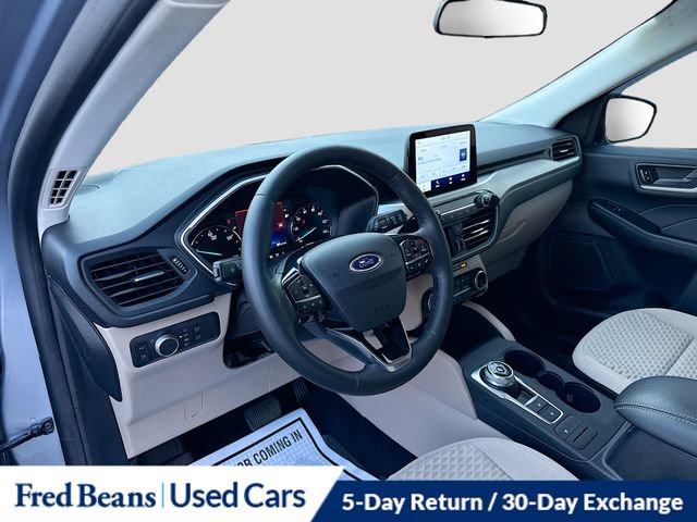 Used 2022 Ford Escape SE w/ Convenience Package image 10