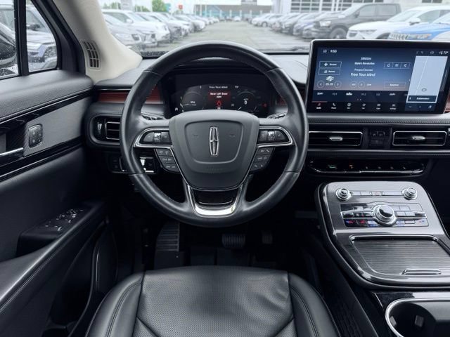 Used 2022 Lincoln Nautilus Reserve AWD/4WD image 29