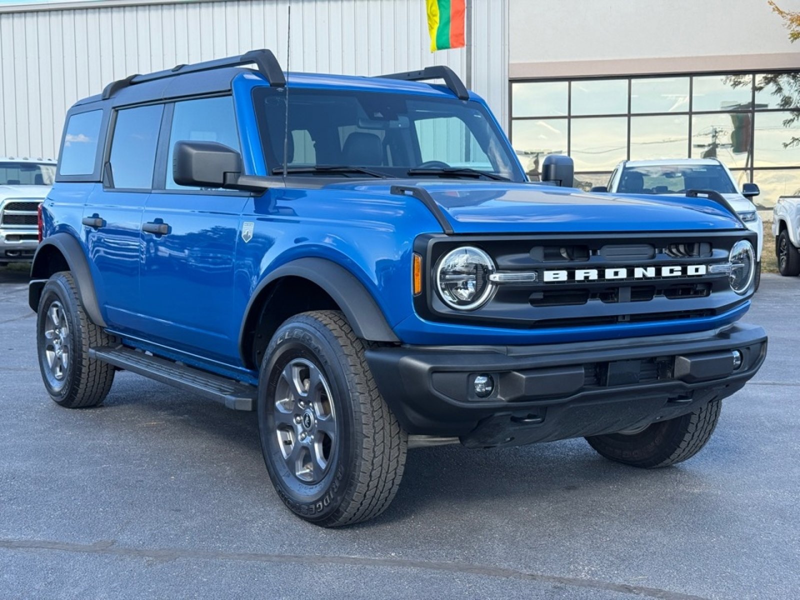 Used 2024 Ford Bronco Big Bend image 2